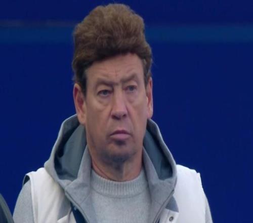 冰雪经济火,爆升温,雕刻艺术家,世界杯比分,2026世界杯,实时比分,比赛分析,足球赛事